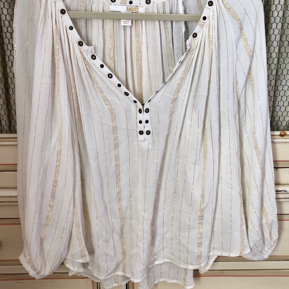 Amuse white with gold blouse